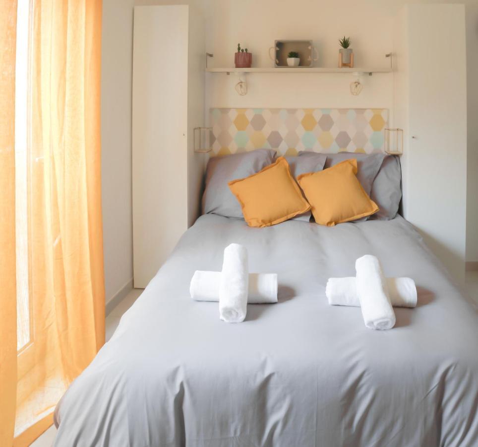 #17 Sixties Du Port Ac 10mins Walk To Old Town & Port Appartamento